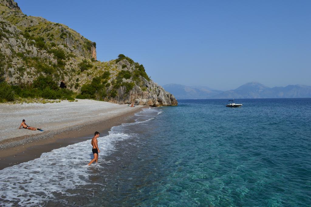 Albergo Tirreno Marina di Camerota Kültér fotó