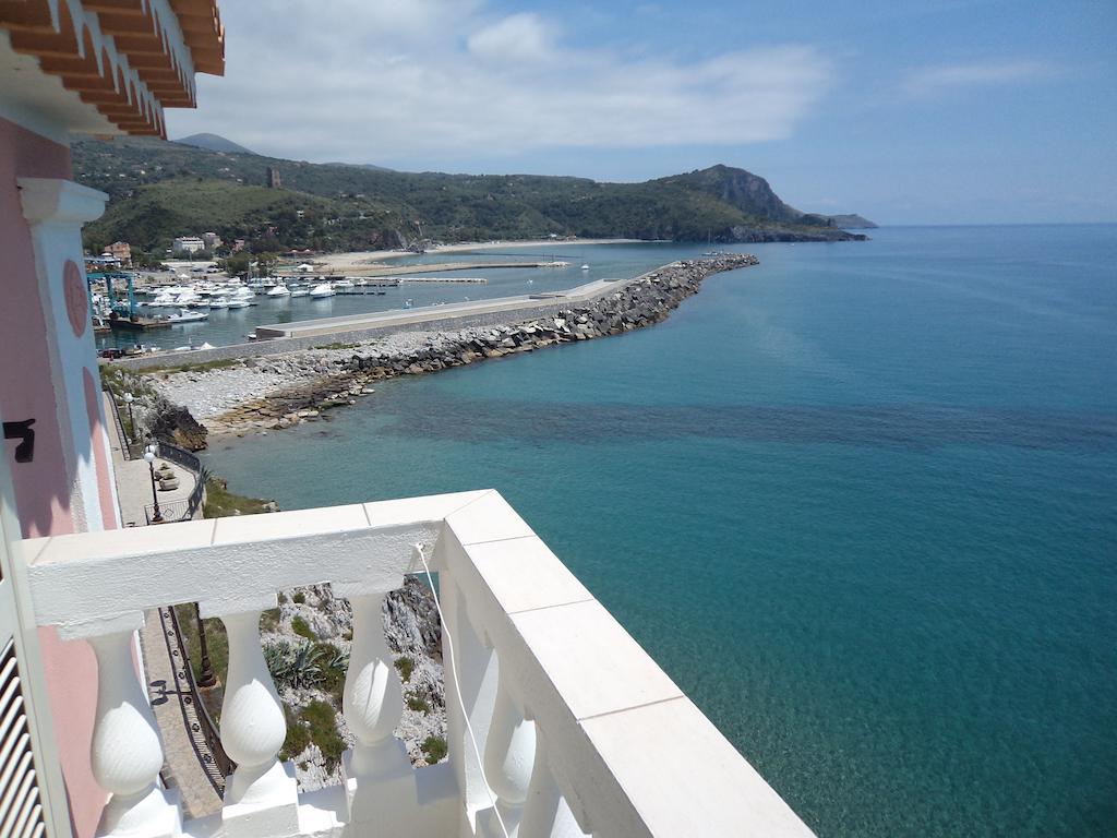 Albergo Tirreno Marina di Camerota Szoba fotó