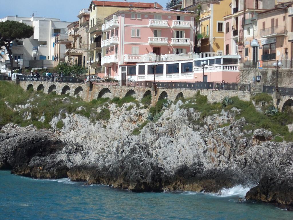 Albergo Tirreno Marina di Camerota Kültér fotó