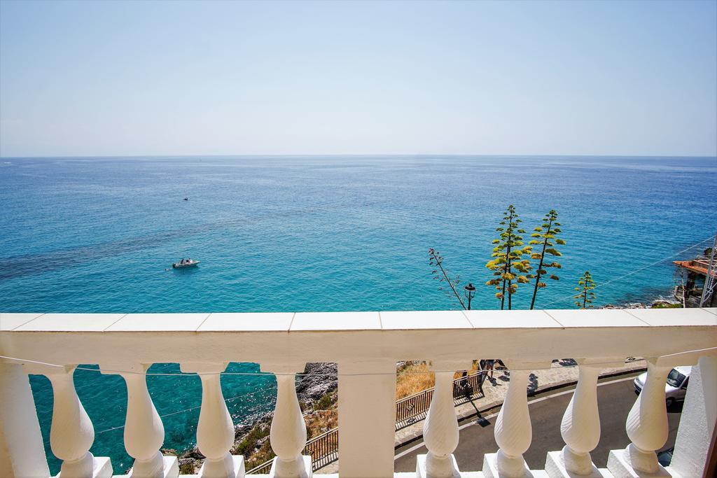 Albergo Tirreno Marina di Camerota Kültér fotó