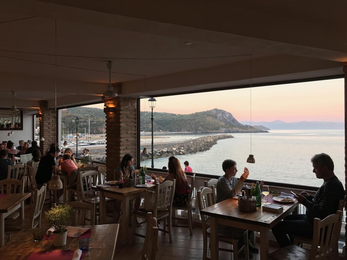 Albergo Tirreno Marina di Camerota Kültér fotó