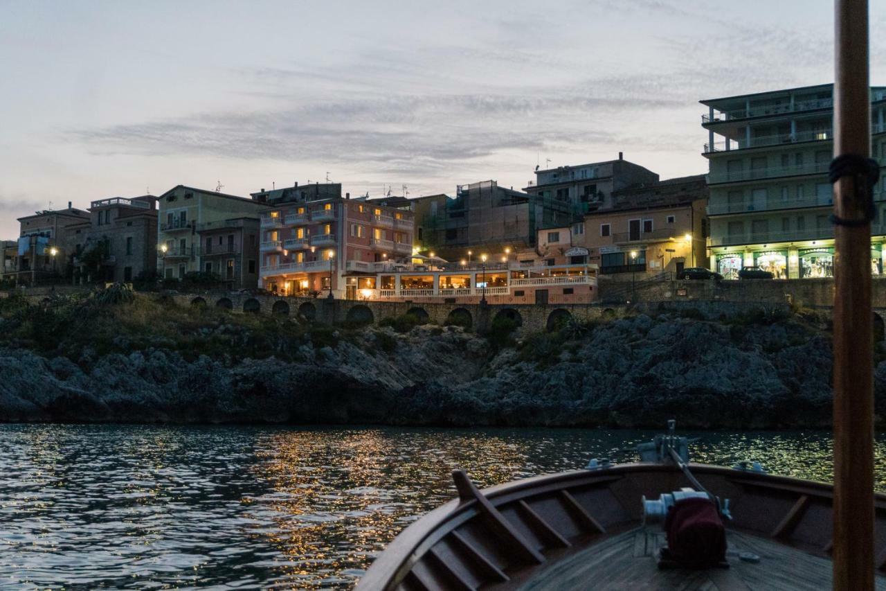 Albergo Tirreno Marina di Camerota Kültér fotó