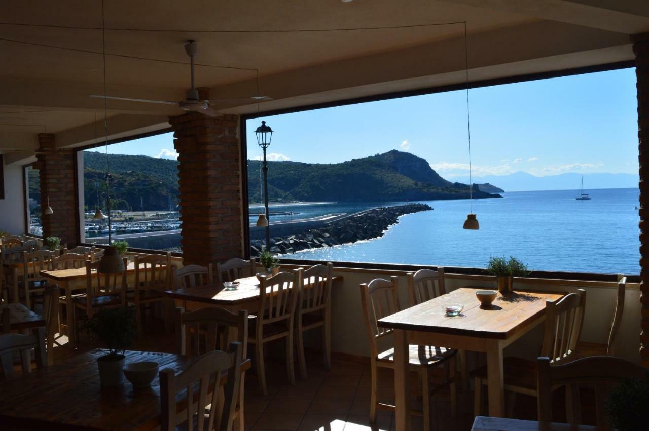 Albergo Tirreno Marina di Camerota Kültér fotó